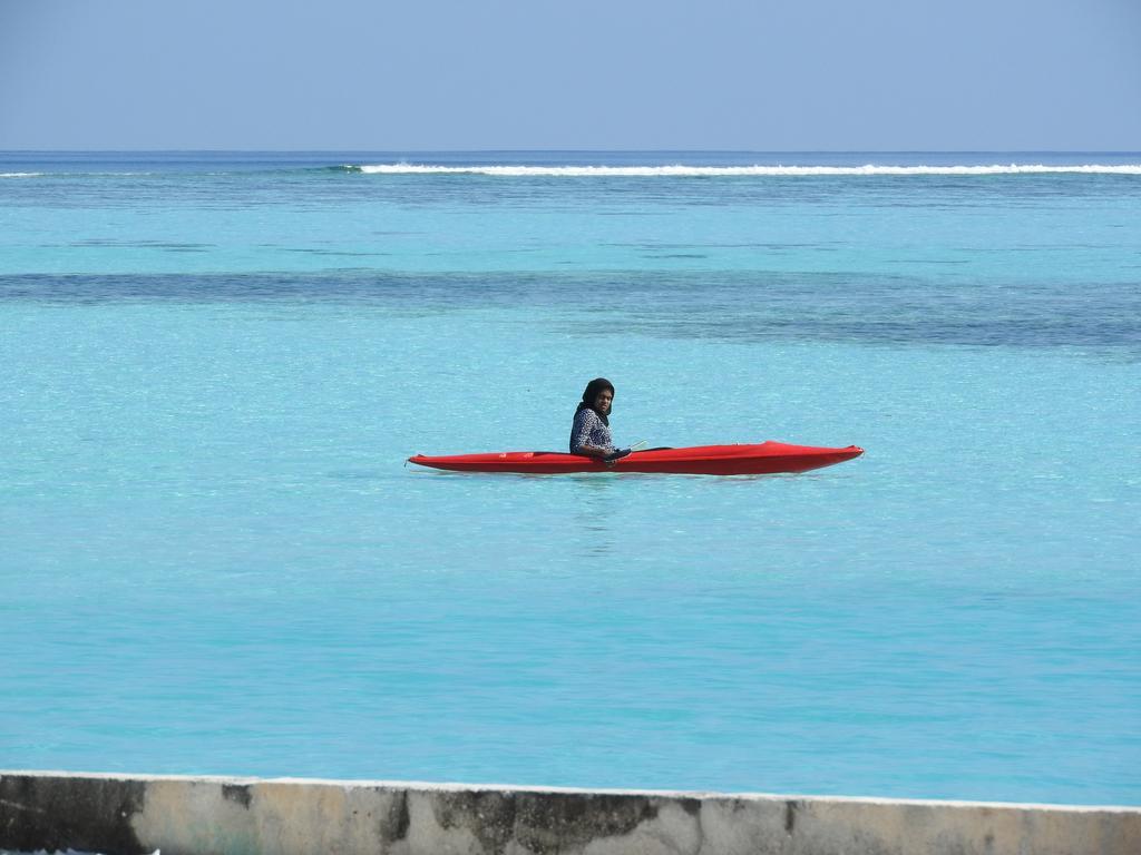 Natural Surf House Vandrerhjem Himmafushi Eksteriør bilde
