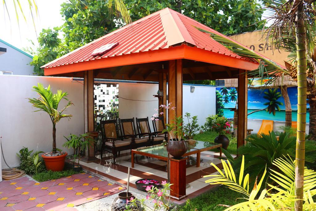 Natural Surf House Vandrerhjem Himmafushi Eksteriør bilde