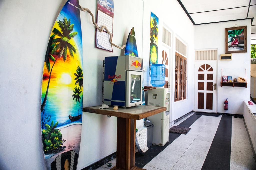 Natural Surf House Vandrerhjem Himmafushi Eksteriør bilde