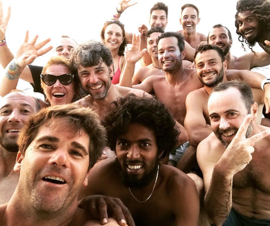 Natural Surf House Vandrerhjem Himmafushi Eksteriør bilde